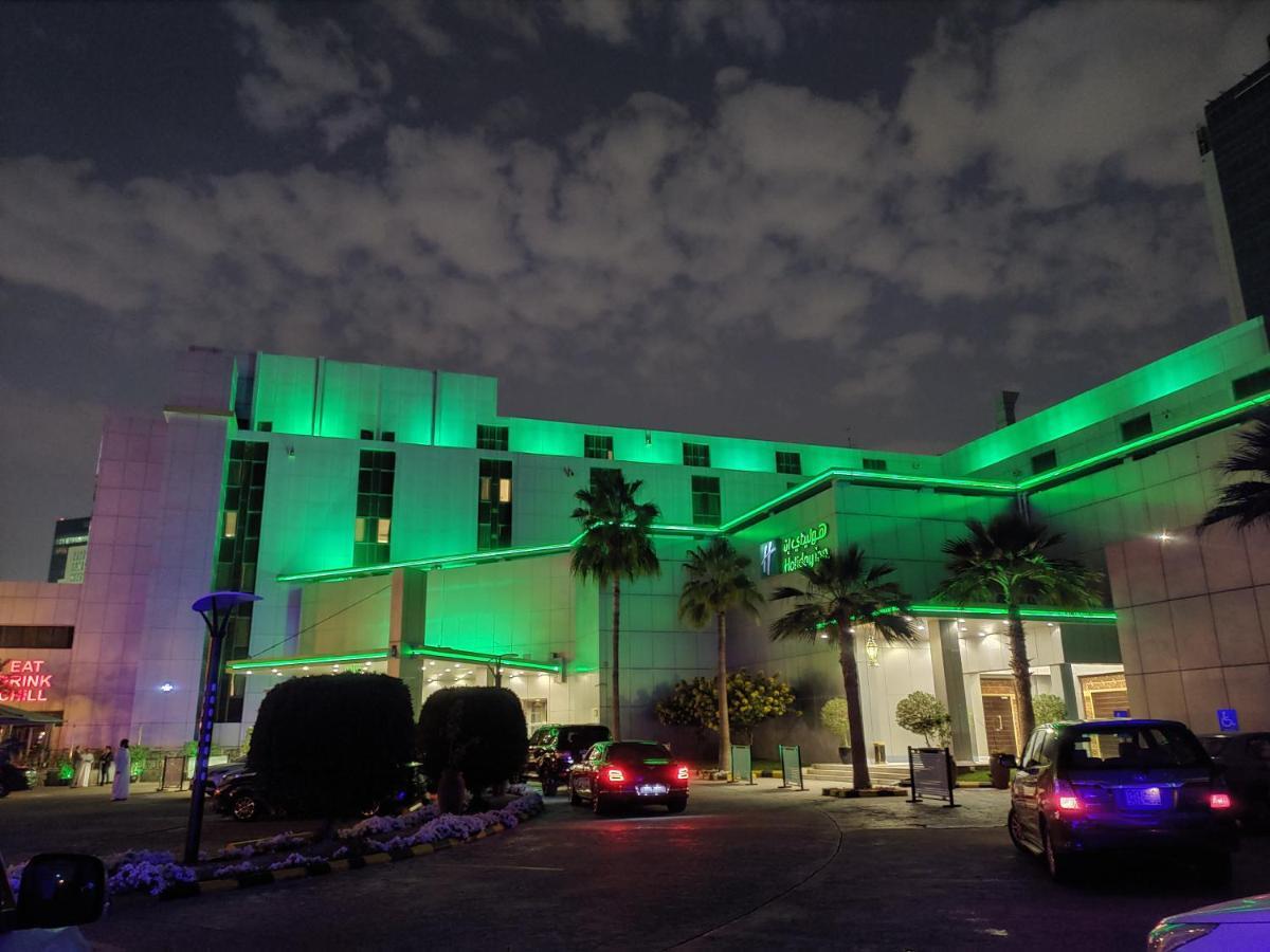 Holiday Inn Riyadh Al Qasr, An Ihg Hotel Exterior photo